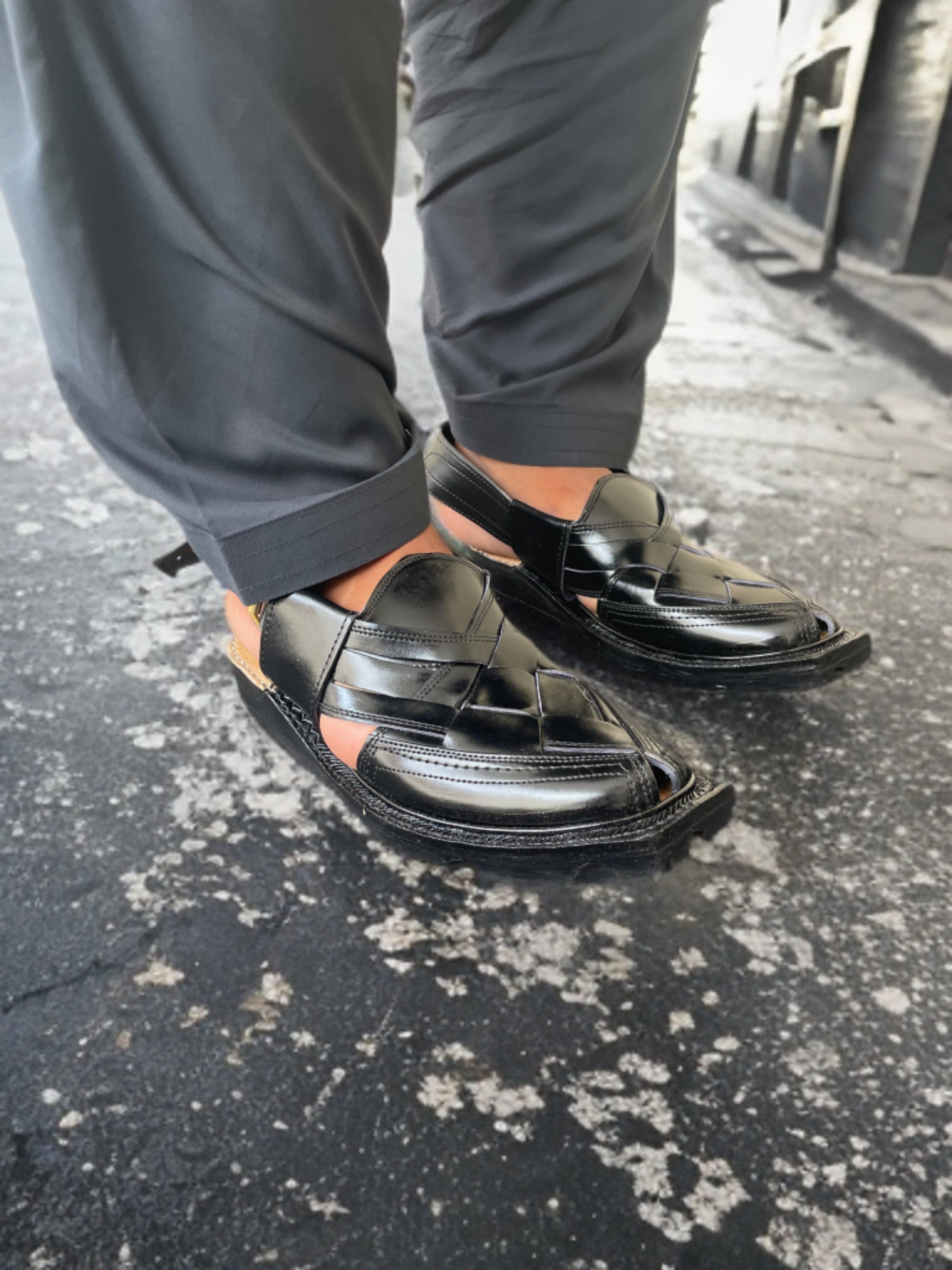 Norozi Medicated Chappal (BLACK )