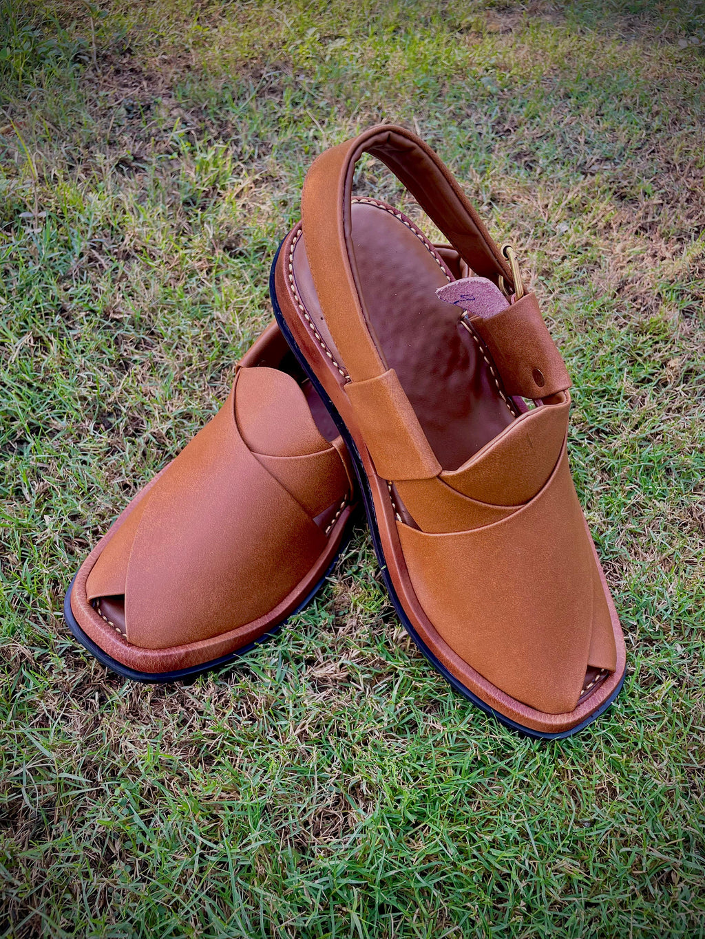 Round Shape Medicated Chappal (Akhrot)